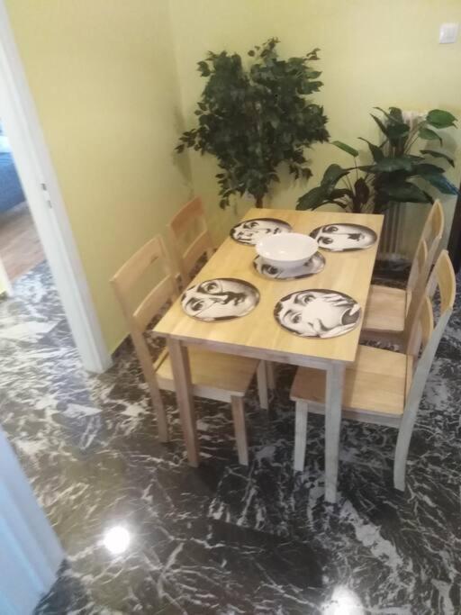 Thissio Apartment Philoxenia Atenas Exterior foto